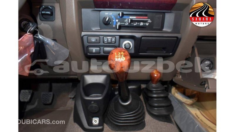 Big with watermark toyota land cruiser andijon import dubai 1856