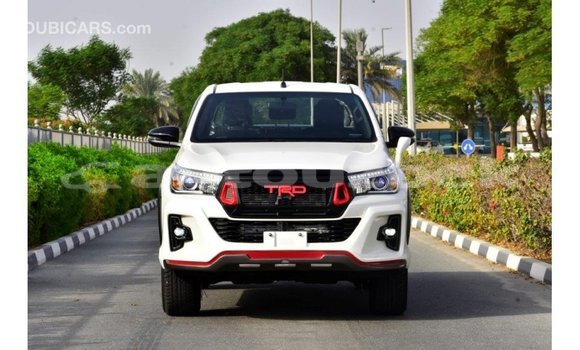 Buy Import Toyota Hilux White Car in Import - Dubai in Andijon Buy Import Toyota Hilux White Car in Import - Dubai in Andijon