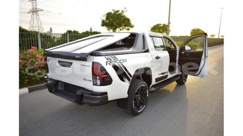 Big with watermark toyota hilux andijon import dubai 1857
