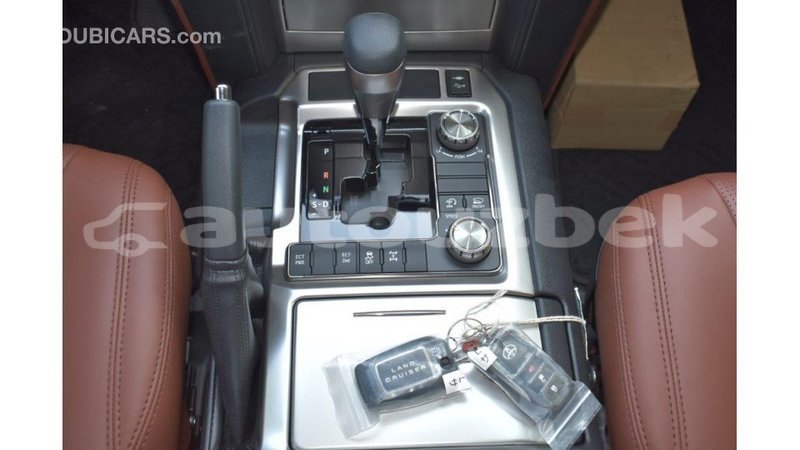 Big with watermark toyota land cruiser andijon import dubai 1859