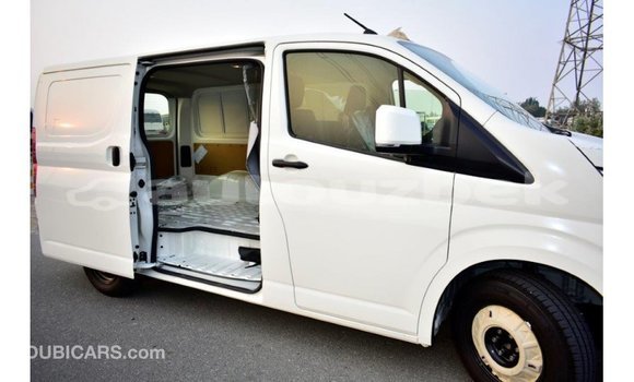 Buy Import Toyota Hiace White Car in Import - Dubai in Andijon Buy Import Toyota Hiace White Car in Import - Dubai in Andijon
