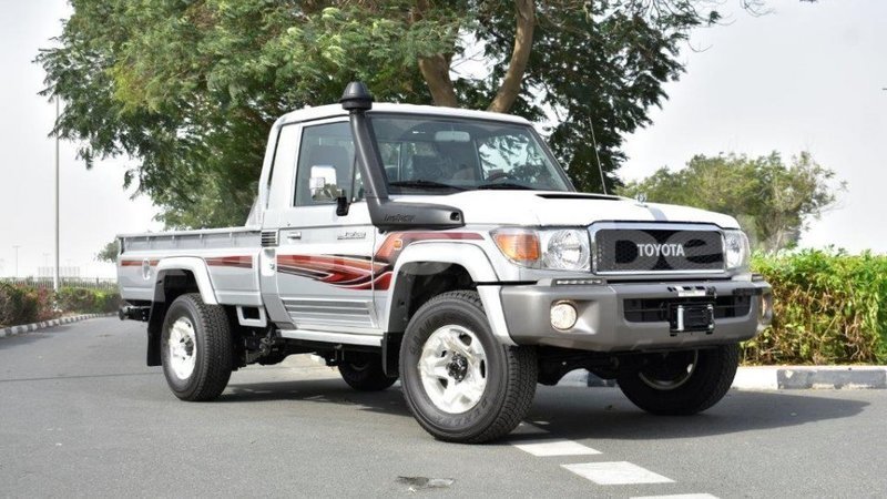 Big with watermark toyota land cruiser andijon import dubai 1862