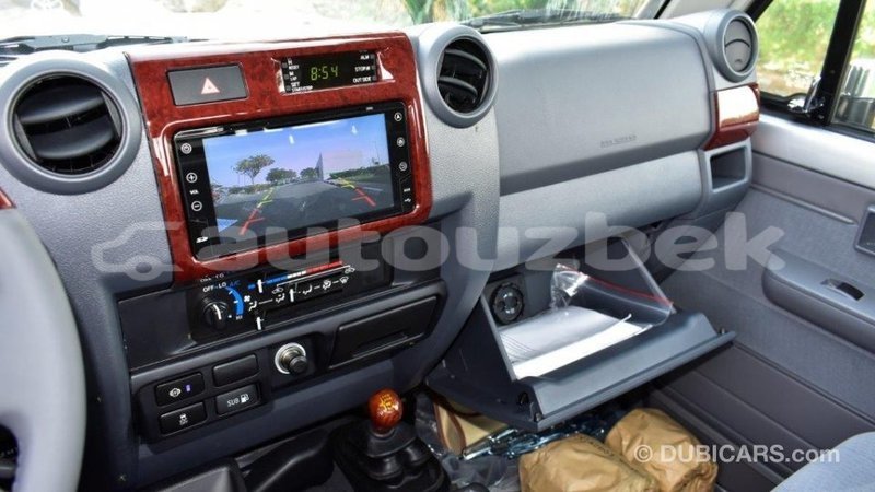 Big with watermark toyota land cruiser andijon import dubai 1862