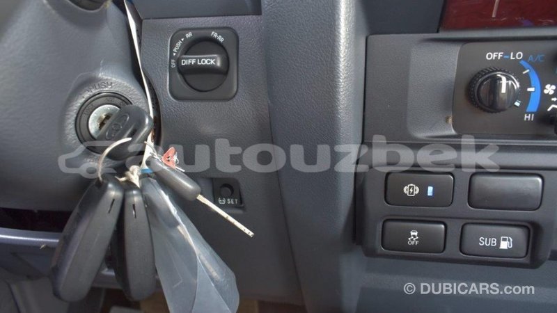 Big with watermark toyota land cruiser andijon import dubai 1862