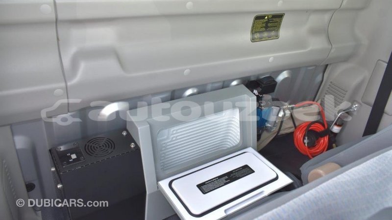 Big with watermark toyota land cruiser andijon import dubai 1862