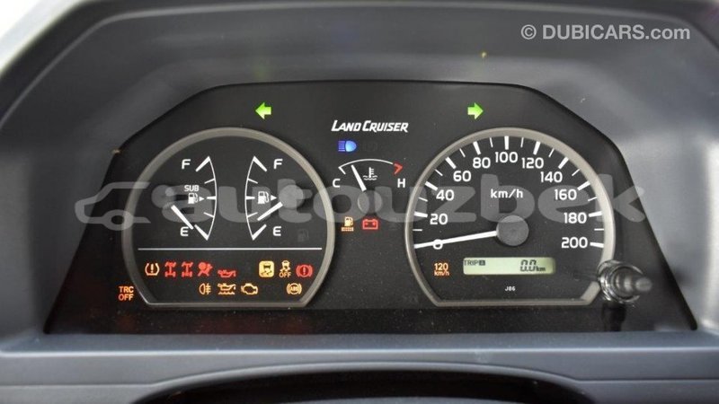 Big with watermark toyota land cruiser andijon import dubai 1862
