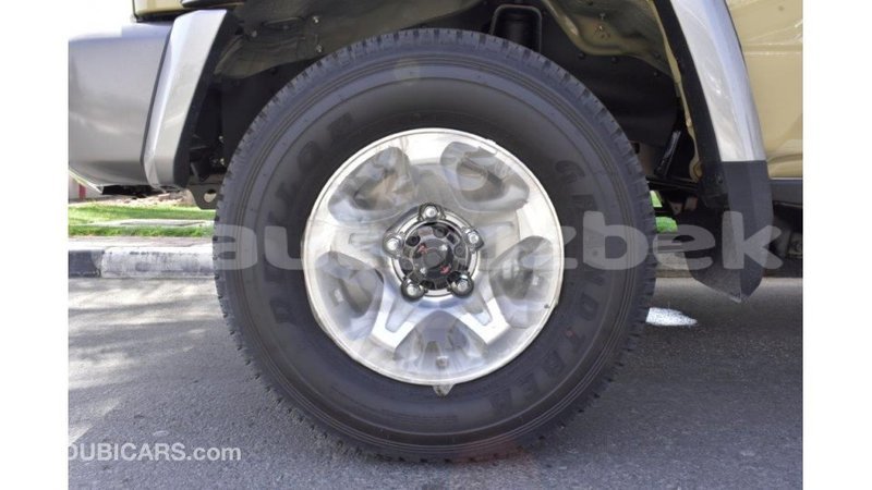 Big with watermark toyota land cruiser andijon import dubai 1863
