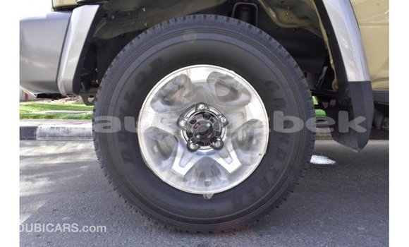 Buy Import Toyota Land Cruiser Beige Car in Import - Dubai in Andijon Buy Import Toyota Land Cruiser Beige Car in Import - Dubai in Andijon