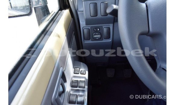 Buy Import Toyota Land Cruiser Beige Car in Import - Dubai in Andijon Buy Import Toyota Land Cruiser Beige Car in Import - Dubai in Andijon