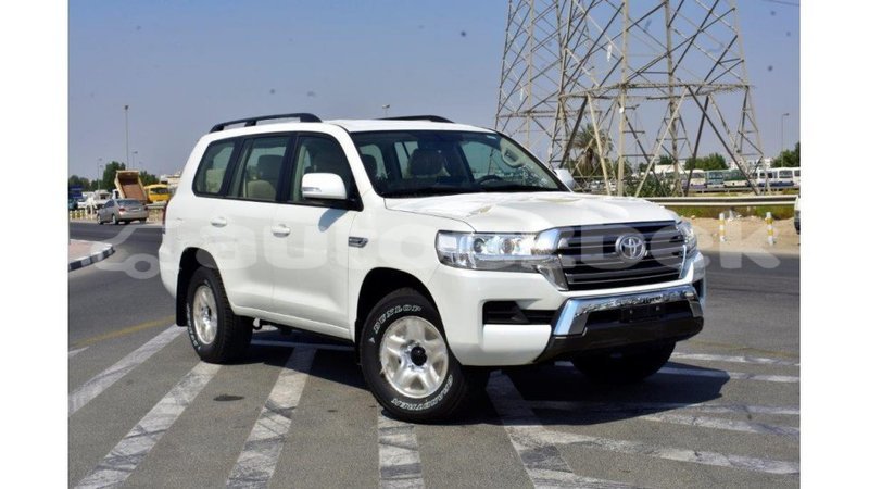 Big with watermark toyota land cruiser andijon import dubai 1864