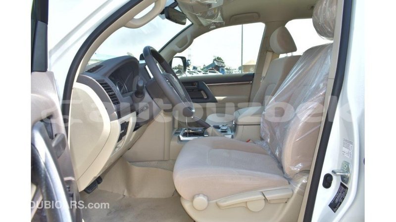 Big with watermark toyota land cruiser andijon import dubai 1864