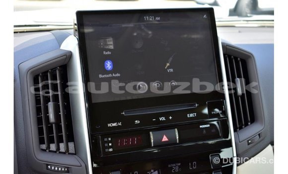 Buy Import Toyota Land Cruiser White Car in Import - Dubai in Andijon Buy Import Toyota Land Cruiser White Car in Import - Dubai in Andijon