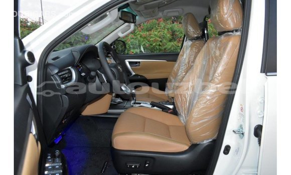 Buy Import Toyota Fortuner White Car in Import - Dubai in Andijon Buy Import Toyota Fortuner White Car in Import - Dubai in Andijon