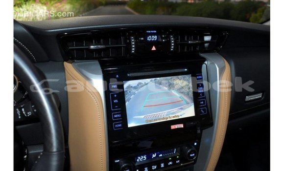 Buy Import Toyota Fortuner White Car in Import - Dubai in Andijon Buy Import Toyota Fortuner White Car in Import - Dubai in Andijon