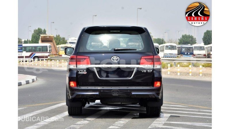 Big with watermark toyota land cruiser andijon import dubai 1866