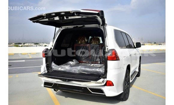 Buy Import Lexus LX White Car in Import - Dubai in Andijon Buy Import Lexus LX White Car in Import - Dubai in Andijon
