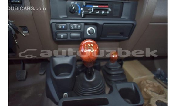 Buy Import Toyota Land Cruiser Beige Car in Import - Dubai in Andijon Buy Import Toyota Land Cruiser Beige Car in Import - Dubai in Andijon