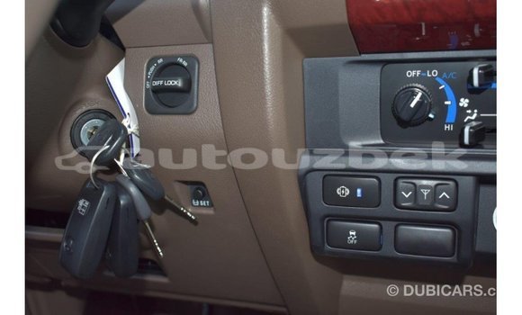 Buy Import Toyota Land Cruiser Beige Car in Import - Dubai in Andijon Buy Import Toyota Land Cruiser Beige Car in Import - Dubai in Andijon