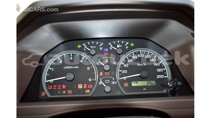 Big with watermark toyota land cruiser andijon import dubai 1869