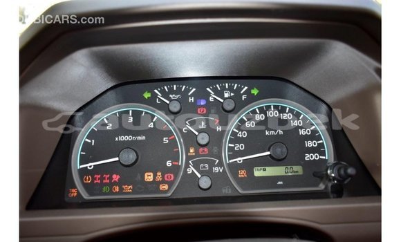 Buy Import Toyota Land Cruiser Beige Car in Import - Dubai in Andijon Buy Import Toyota Land Cruiser Beige Car in Import - Dubai in Andijon