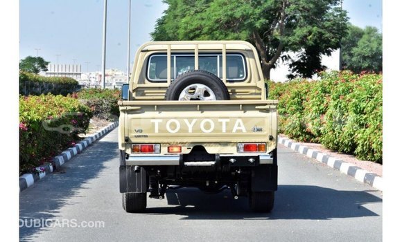 Buy Import Toyota Land Cruiser Beige Car in Import - Dubai in Andijon Buy Import Toyota Land Cruiser Beige Car in Import - Dubai in Andijon