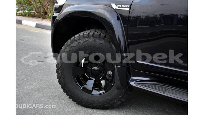 Big with watermark toyota land cruiser andijon import dubai 1876