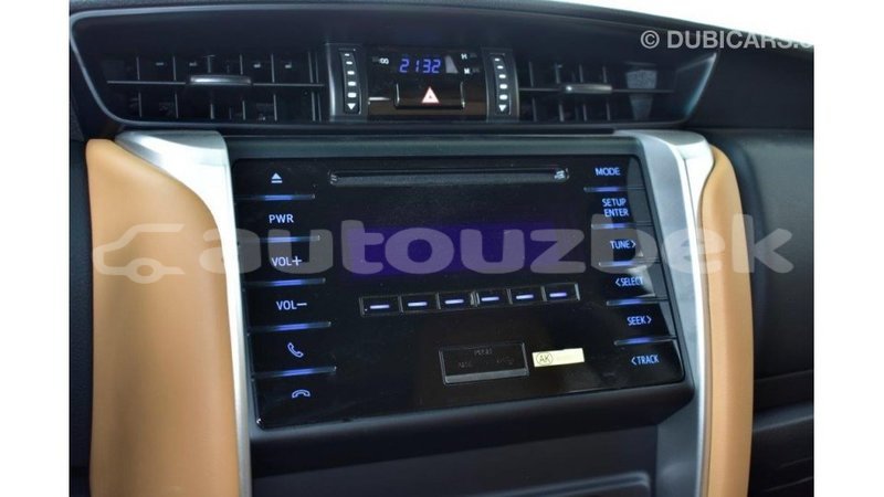 Big with watermark toyota fortuner andijon import dubai 1877