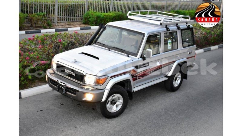 Big with watermark toyota land cruiser andijon import dubai 1878