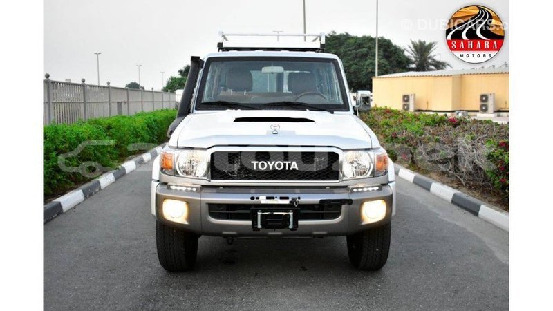 Big with watermark toyota land cruiser andijon import dubai 1878