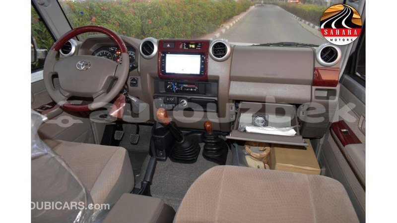 Big with watermark toyota land cruiser andijon import dubai 1878