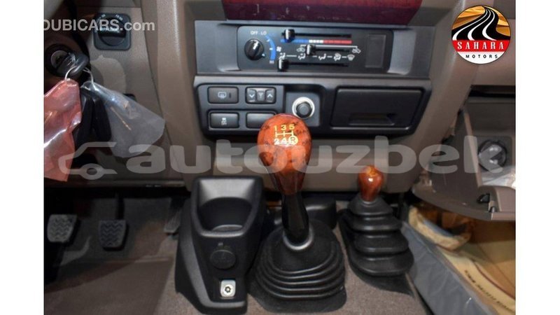 Big with watermark toyota land cruiser andijon import dubai 1878