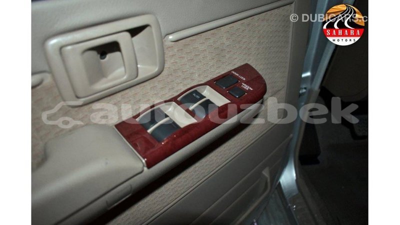 Big with watermark toyota land cruiser andijon import dubai 1878