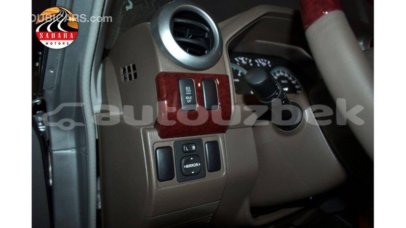 Big with watermark toyota land cruiser andijon import dubai 1878