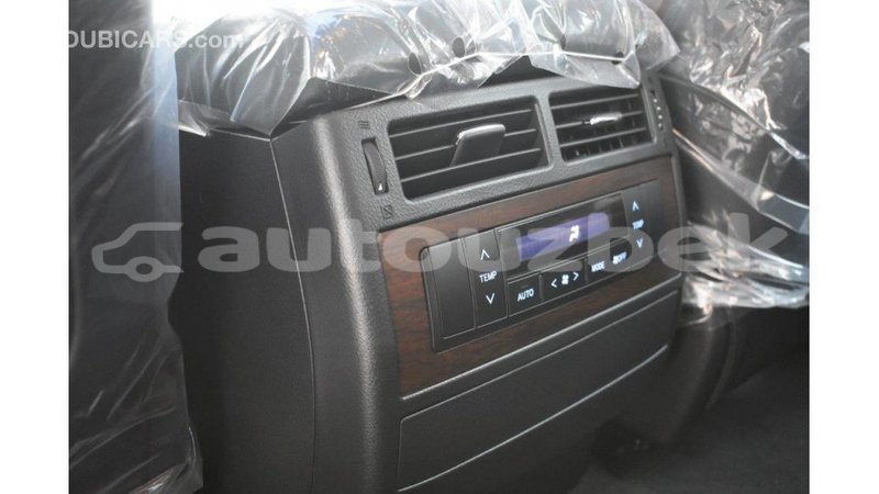 Big with watermark toyota land cruiser andijon import dubai 1879