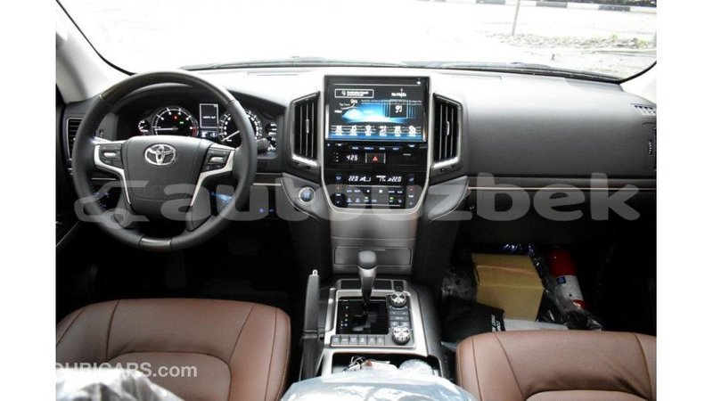 Big with watermark toyota land cruiser andijon import dubai 1879