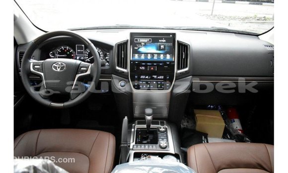 Buy Import Toyota Land Cruiser Other Car in Import - Dubai in Andijon Buy Import Toyota Land Cruiser Other Car in Import - Dubai in Andijon
