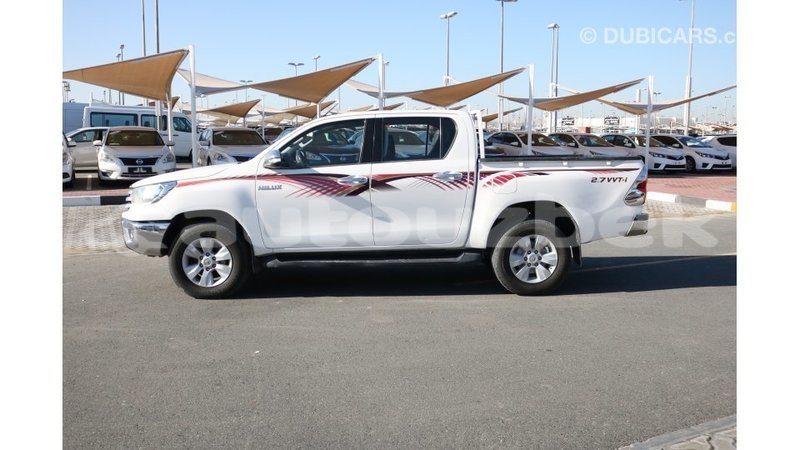 Big with watermark toyota hilux andijon import dubai 1889