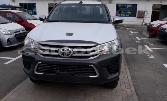 Buy Import Toyota Hilux Other Car in Import - Dubai in Andijon Buy Import Toyota Hilux Other Car in Import - Dubai in Andijon