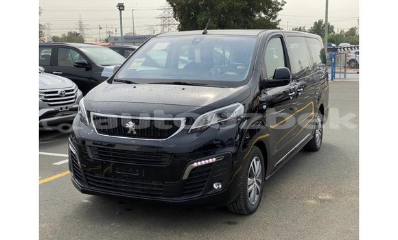 Buy Import Peugeot Traveller Black Car in Import - Dubai in Andijon