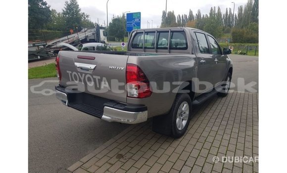 Buy Import Toyota Hilux Other Car in Import - Dubai in Andijon Buy Import Toyota Hilux Other Car in Import - Dubai in Andijon
