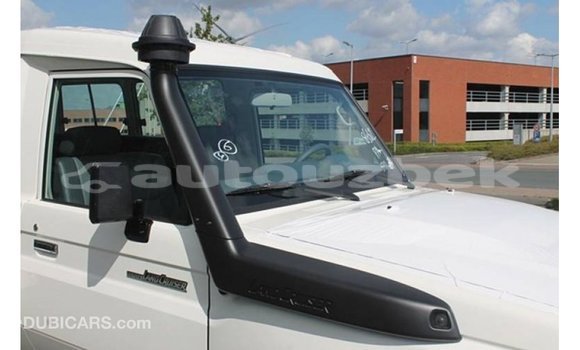 Buy Import Toyota Land Cruiser White Car in Import - Dubai in Andijon Buy Import Toyota Land Cruiser White Car in Import - Dubai in Andijon