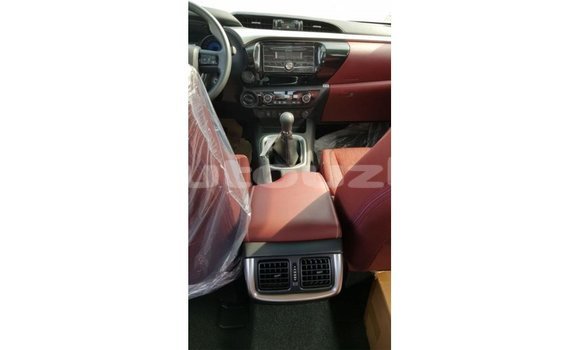 Buy Import Toyota Hilux Blue Car in Import - Dubai in Andijon Buy Import Toyota Hilux Blue Car in Import - Dubai in Andijon