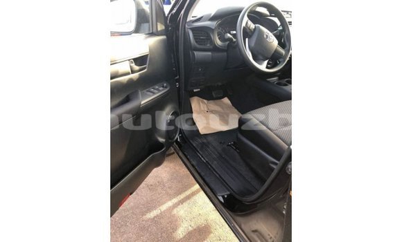 Buy Import Toyota Hilux Black Car in Import - Dubai in Andijon Buy Import Toyota Hilux Black Car in Import - Dubai in Andijon