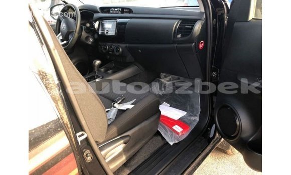 Buy Import Toyota Hilux Black Car in Import - Dubai in Andijon Buy Import Toyota Hilux Black Car in Import - Dubai in Andijon