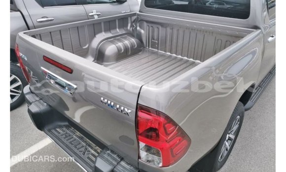Buy Import Toyota Hilux Other Car in Import - Dubai in Andijon Buy Import Toyota Hilux Other Car in Import - Dubai in Andijon