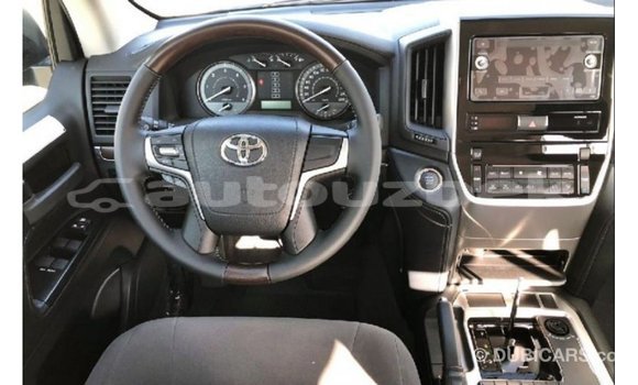 Buy Import Toyota Land Cruiser Black Car in Import - Dubai in Andijon Buy Import Toyota Land Cruiser Black Car in Import - Dubai in Andijon