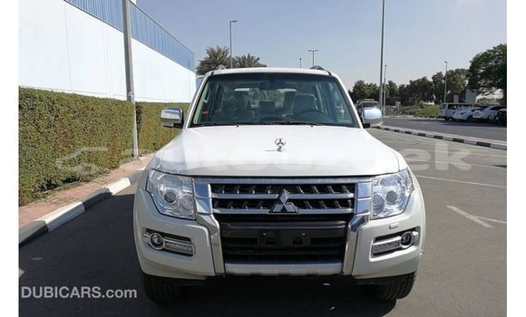 Buy Import Mitsubishi Pajero White Car in Import - Dubai in Andijon Buy Import Mitsubishi Pajero White Car in Import - Dubai in Andijon