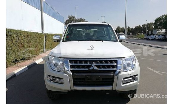 Buy Import Mitsubishi Pajero White Car in Import - Dubai in Andijon Buy Import Mitsubishi Pajero White Car in Import - Dubai in Andijon