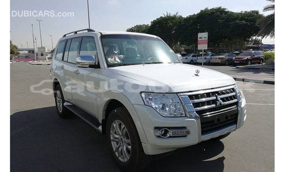Buy Import Mitsubishi Pajero White Car in Import - Dubai in Andijon Buy Import Mitsubishi Pajero White Car in Import - Dubai in Andijon
