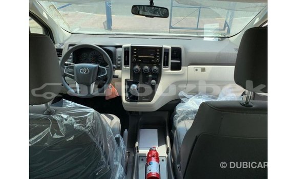 Buy Import Toyota Hiace White Car in Import - Dubai in Andijon Buy Import Toyota Hiace White Car in Import - Dubai in Andijon